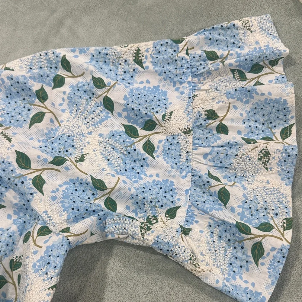 Voy Floral Print Blouse in Blue and White embroidered size S 100% cotton - Picture 8 of 10